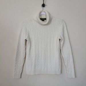 Eddie Bauer Cream Cable Knit M Turtleneck Sweater Old Money Preppy Soft Academia
